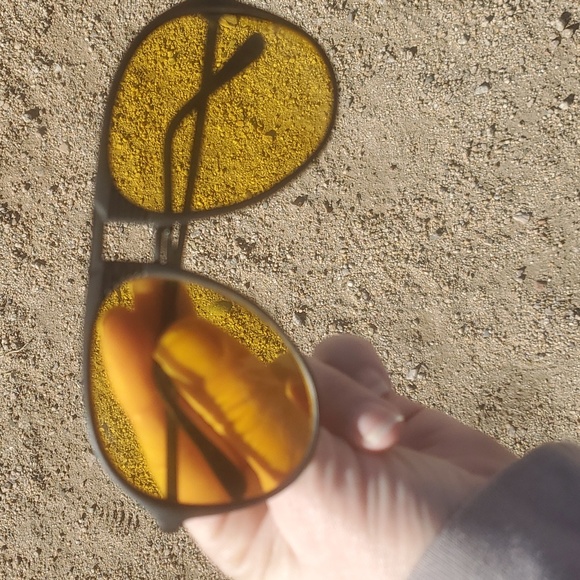 Vintage Night Driver Sunglasses. - Picture 14 of 16